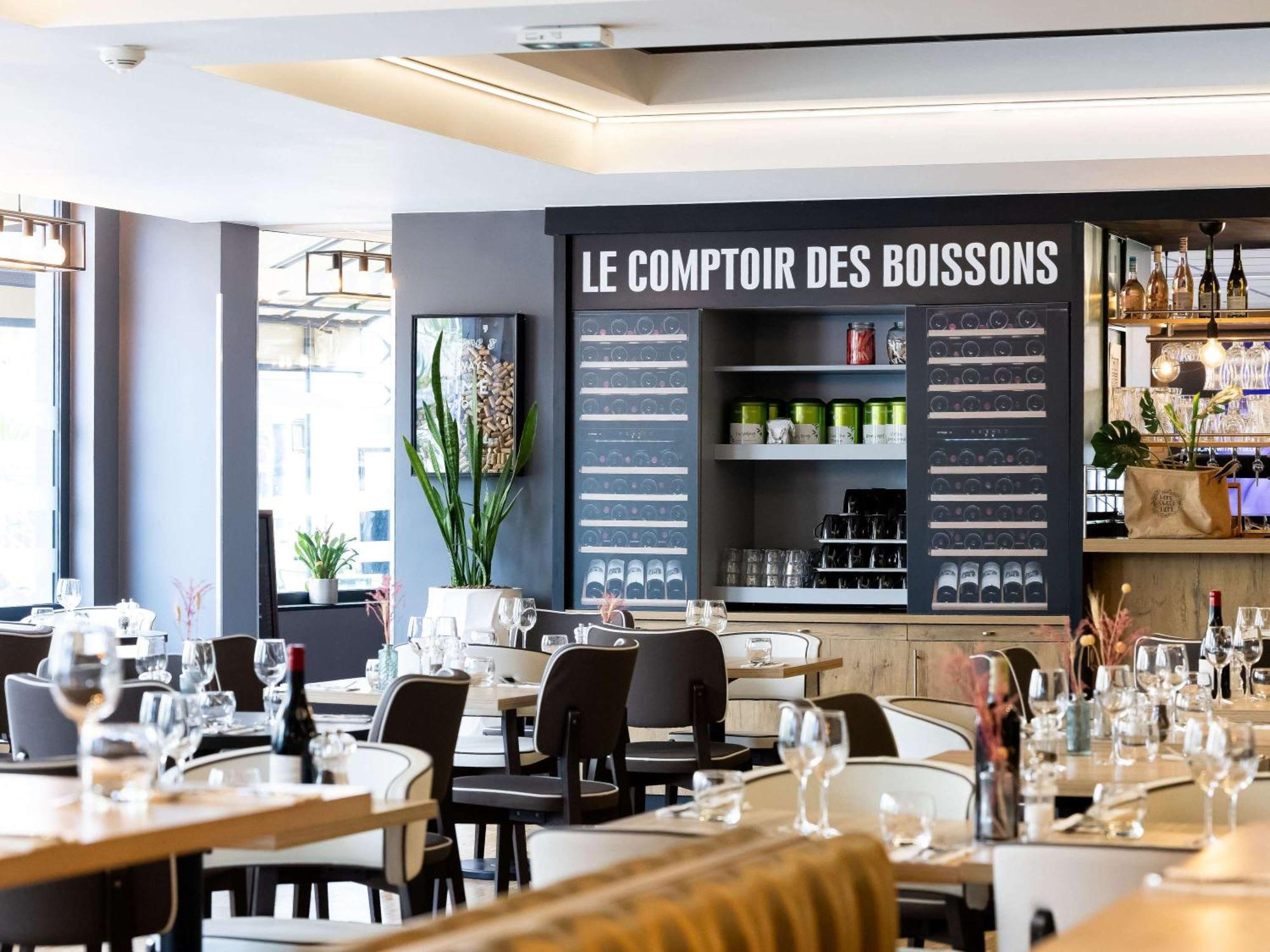 Ibis Bordeaux Centre Meriadeck Esterno foto
